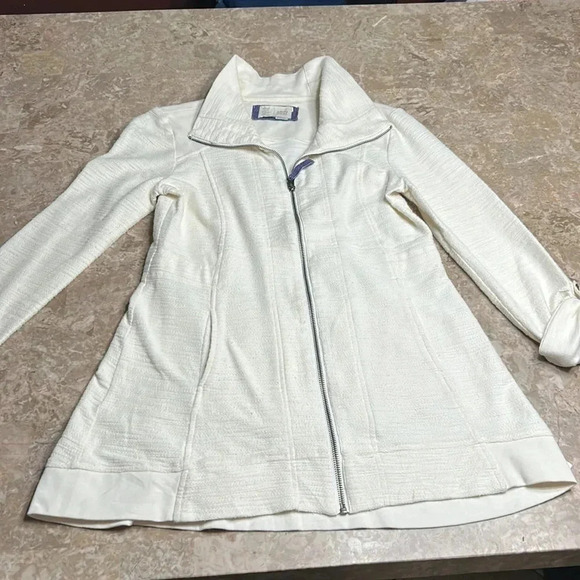 Cream fitted jacket ,sweater,cardigan QUINN ,Anthropologie, - Picture 4 of 12